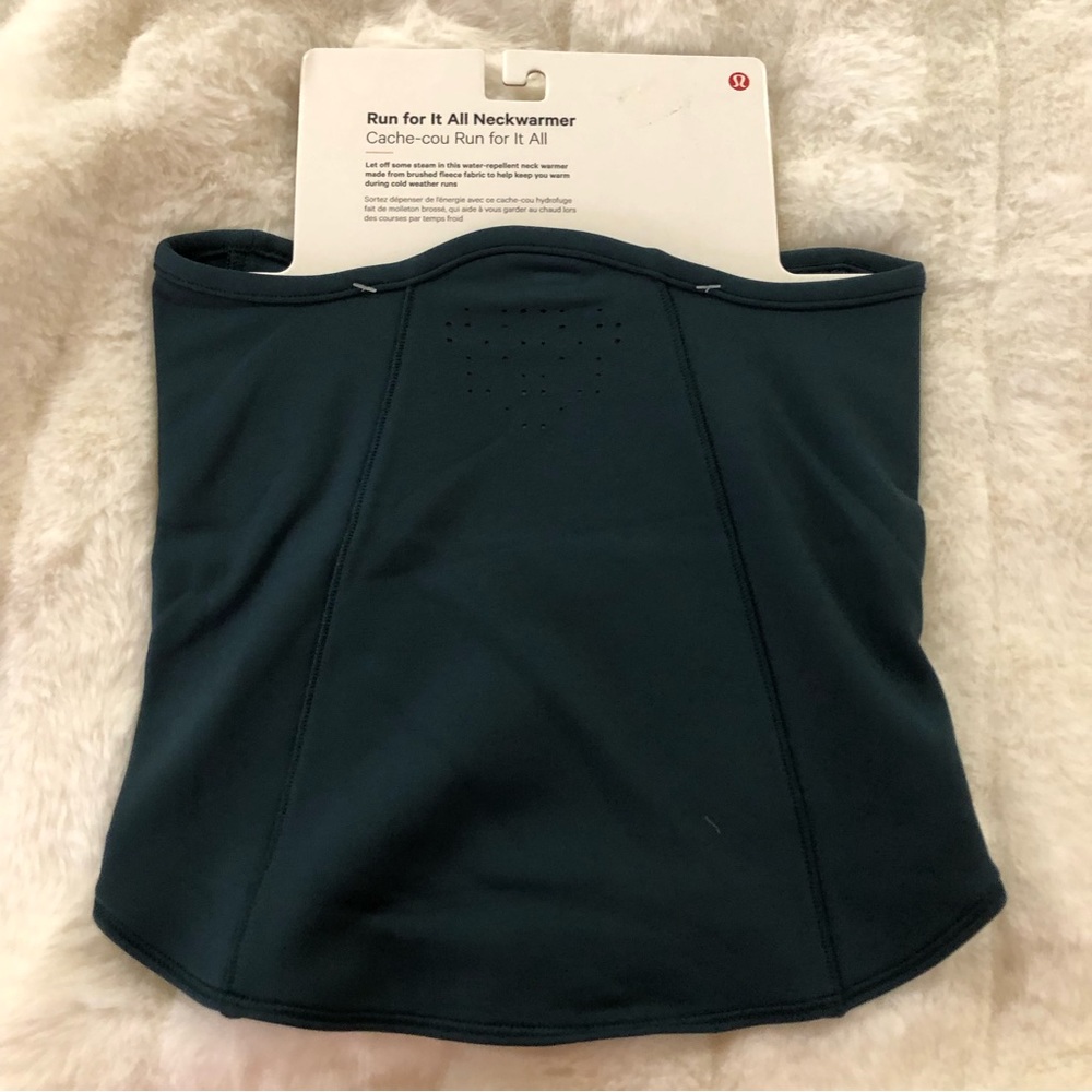 NWT $40 Lululemon Run for it All Neckwarmer OS Submarine Teal